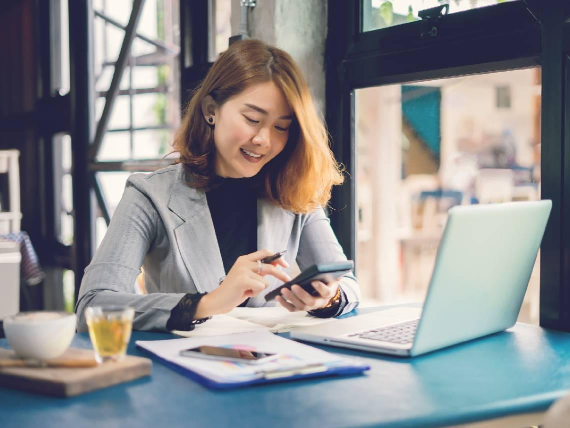 00919、00878...她40歲後才投資，5年滾出1200萬...為何人到中年更適合存股？告別窮老，關鍵在4大理財力